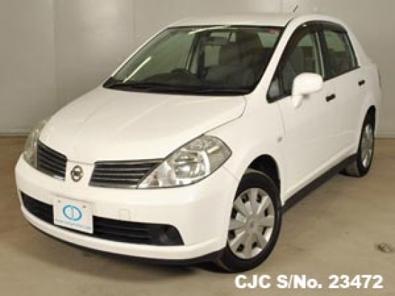 nissan tiida 2007 white