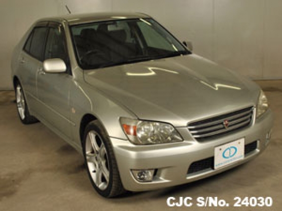 1999 Toyota / Altezza Stock No. 24030