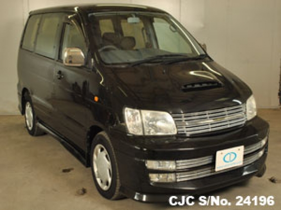 Toyota noah 2001