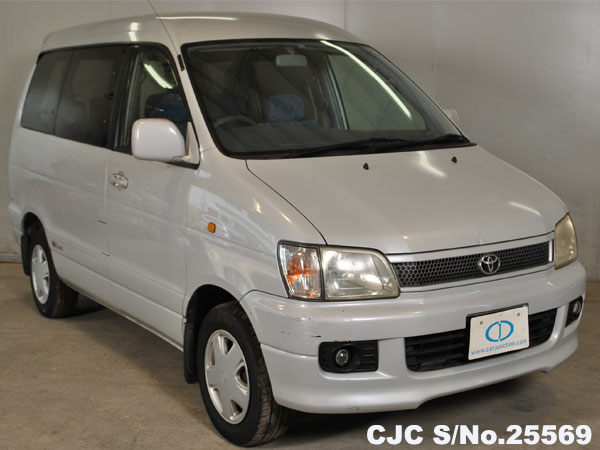 Toyota noah 1997