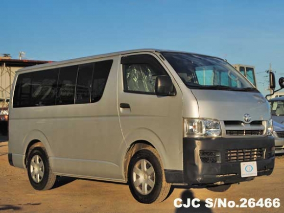 2006 Toyota / Hiace Stock No. 26466