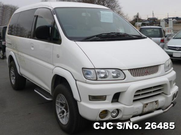 Mitsubishi delica 1999