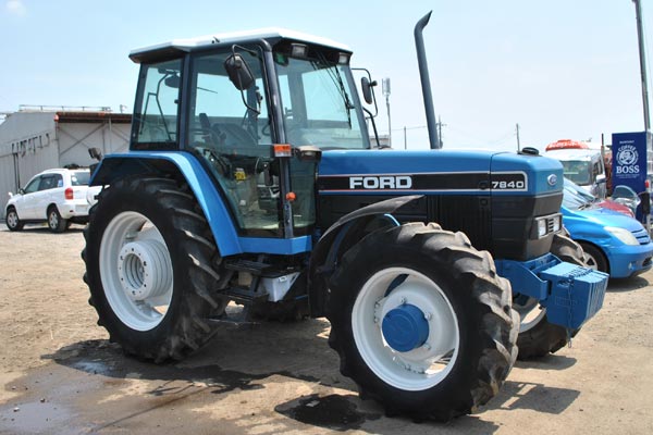 Used ford tractors from japan #7