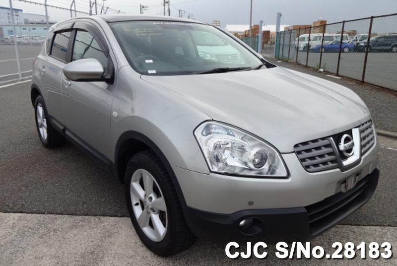 nissan dualis silver