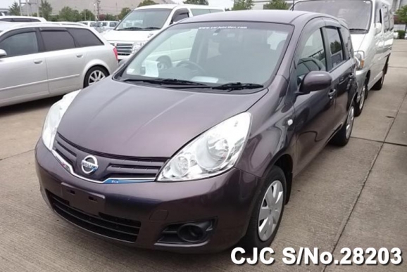 nissan note purple