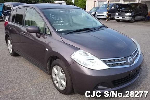 Nissan tiida 2008 год