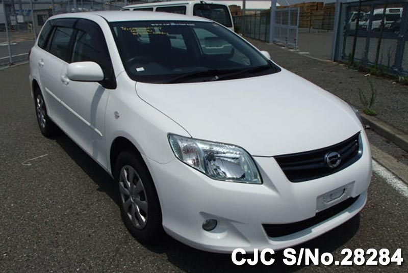 Toyota corolla fielder 2009