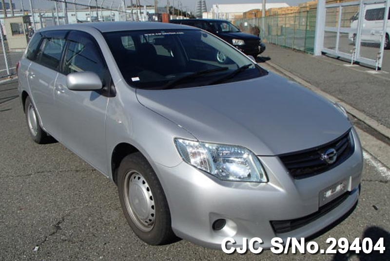 Toyota corolla fielder 2009