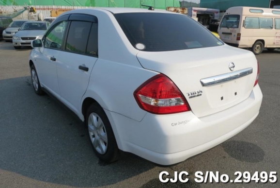 nissan tiida latio 2009