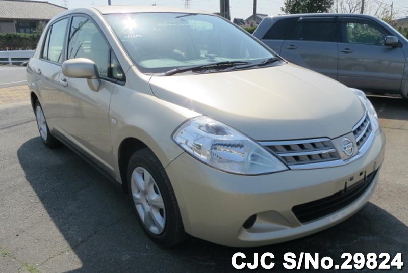 Nissan tiida latio 2010