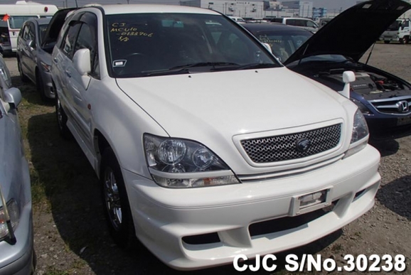 2002 Toyota / Harrier Stock No. 30238