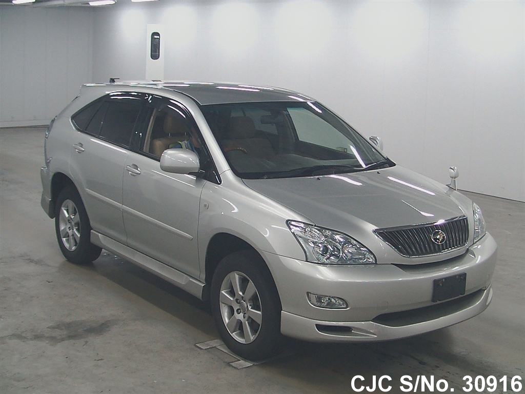 2004 Toyota Harrier Silver for sale | Stock No. 30916 | Japanese Used ...