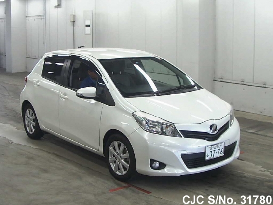 2011 Toyota / Vitz - Yaris Stock No. 31780