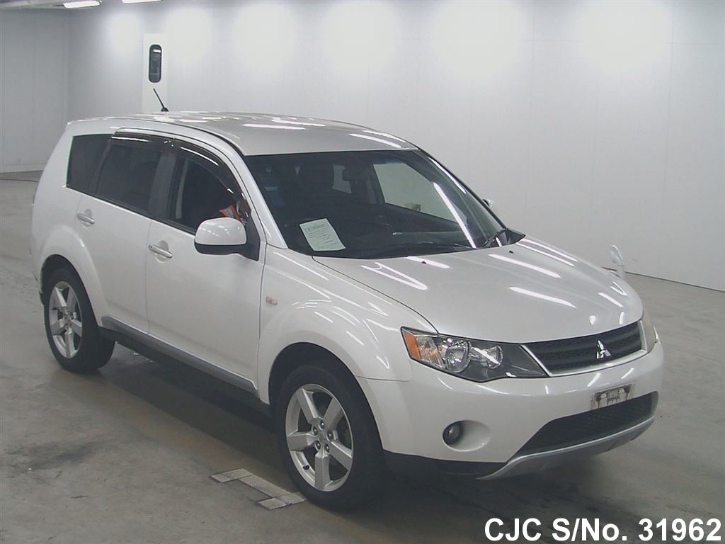 Mitsubishi outlander 2006 года