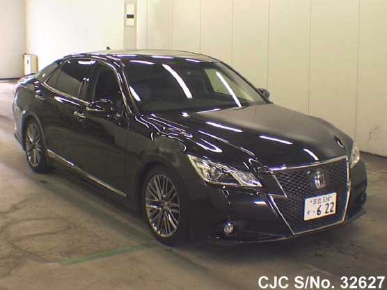 2013 Toyota / Crown Athlete Stock No. 32627