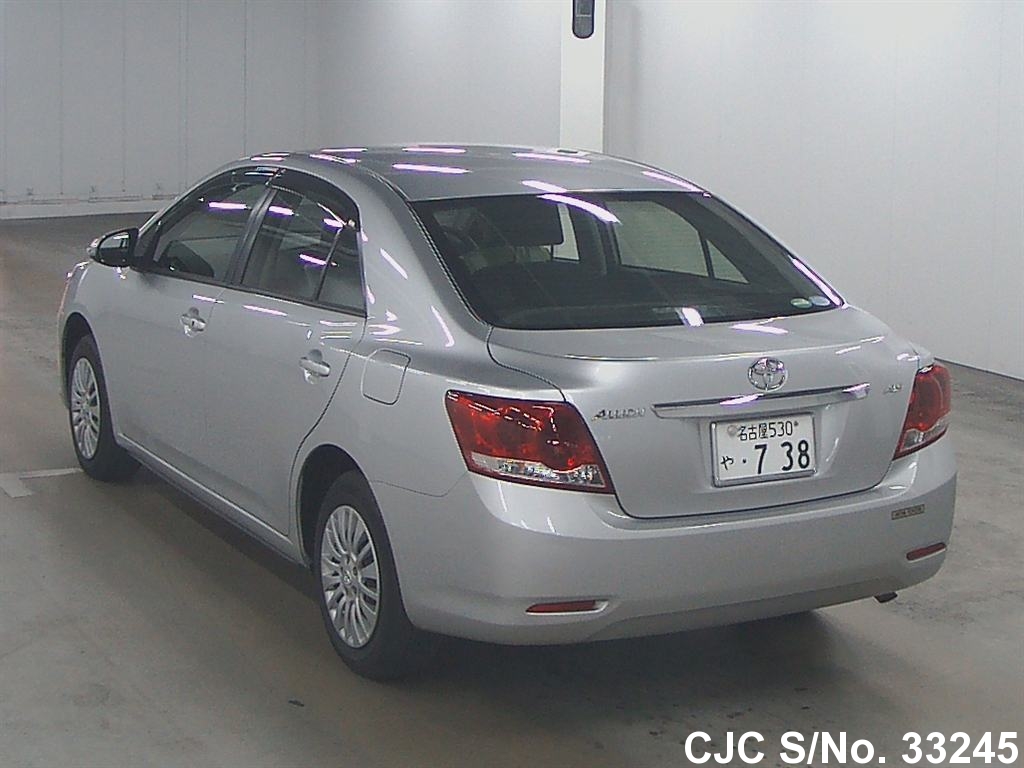 Toyota allion фото