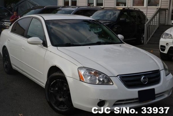 2004 Nissan / Altima Stock No. 33937