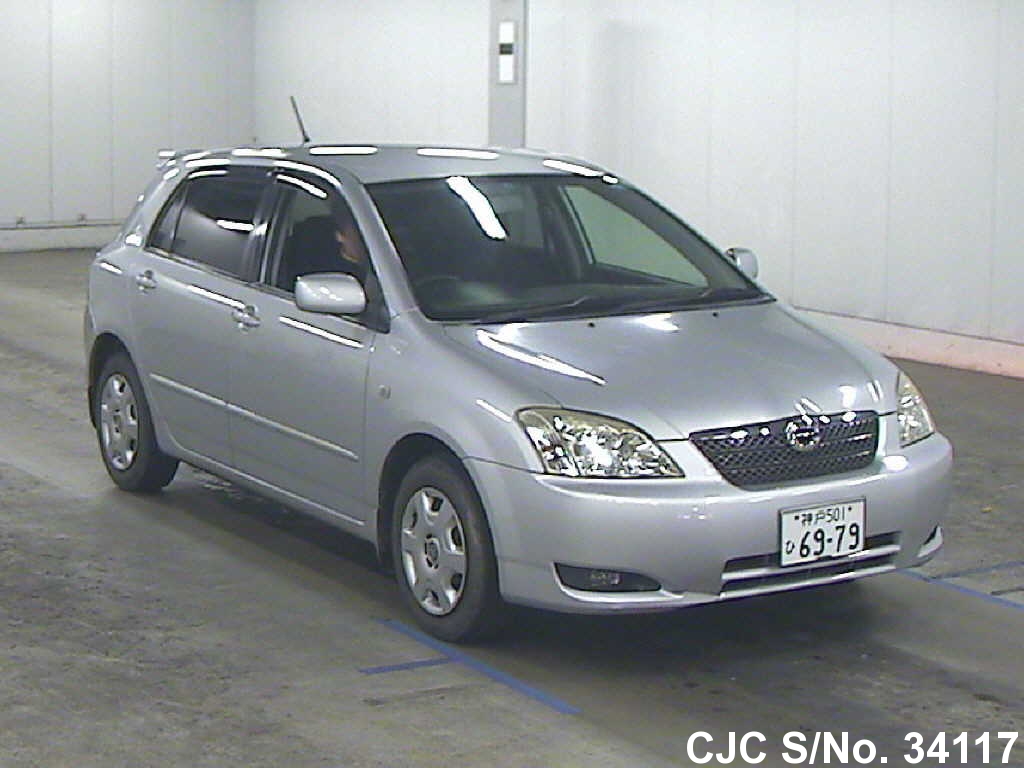 Toyota corolla runx 2003