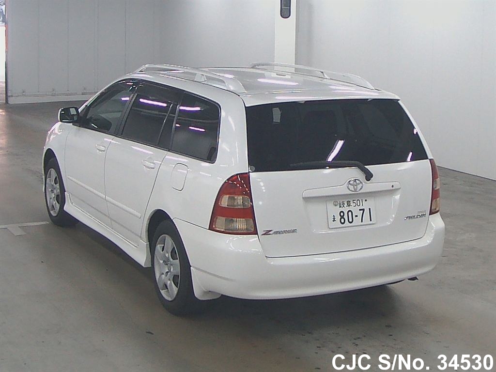 Toyota corolla fielder 2000