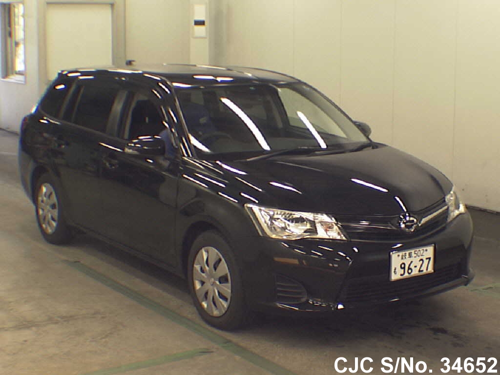 Toyota corolla fielder 2012