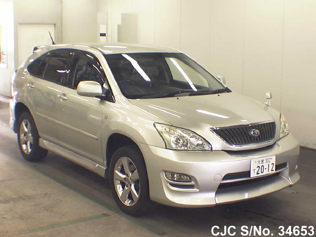 2004 Toyota Harrier Silver for sale | Stock No. 34653 | Japanese Used ...