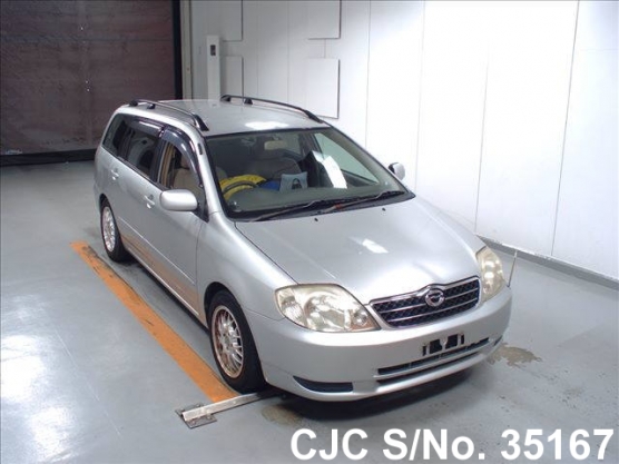 Toyota corolla fielder 2001