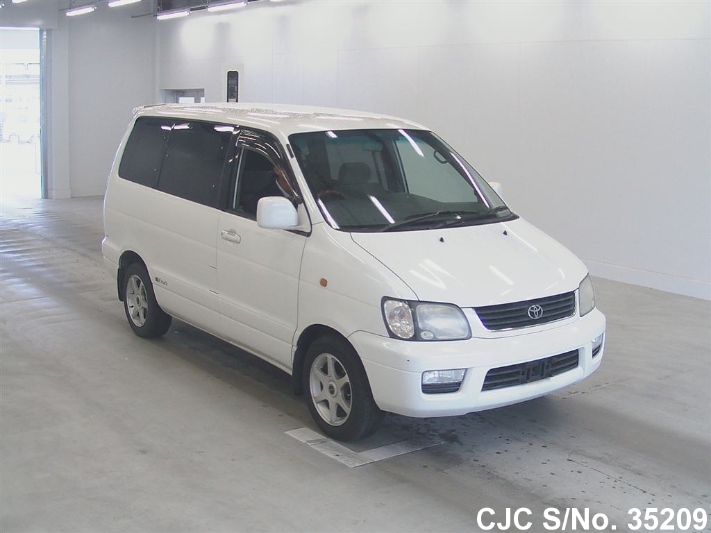 Toyota townace noah