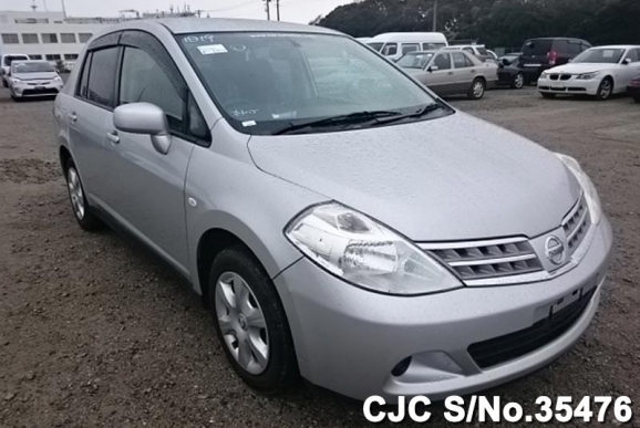 2010 Nissan / Tiida Latio Stock No. 35476