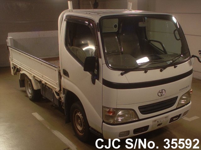 Toyota dyna 2004