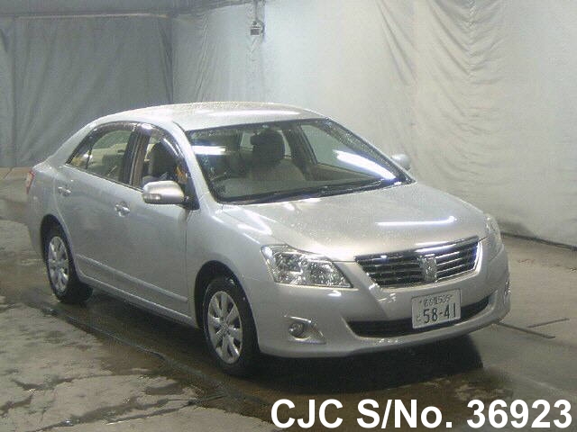 2011 toyota premio