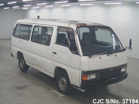 1996 Nissan / Caravan Stock No. 37184