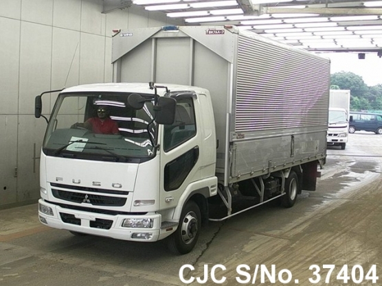 2010 Mitsubishi / Fuso Fighter Stock No. 37404