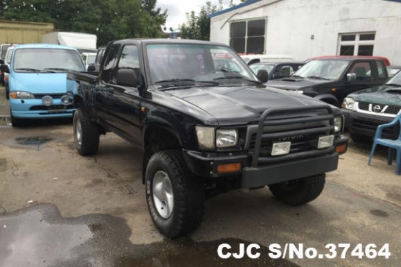 1990 Toyota / Hilux Stock No. 37464