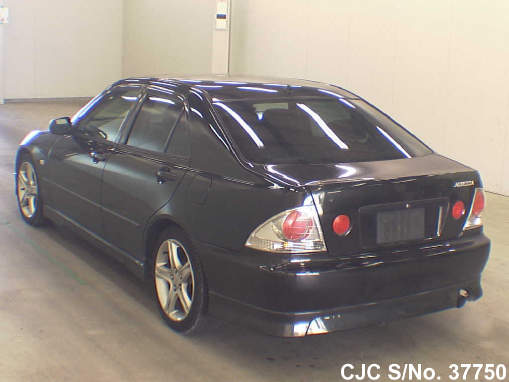 1998 Toyota Altezza Black for sale | Stock No. 37750 | Japanese Used ...