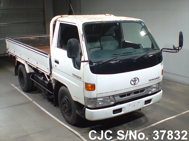 Toyota toyoace 1997