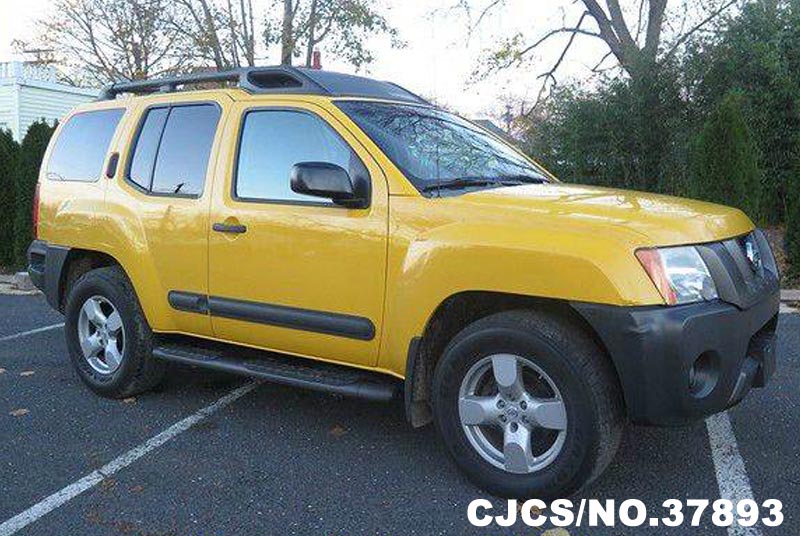 nissan terra yellow