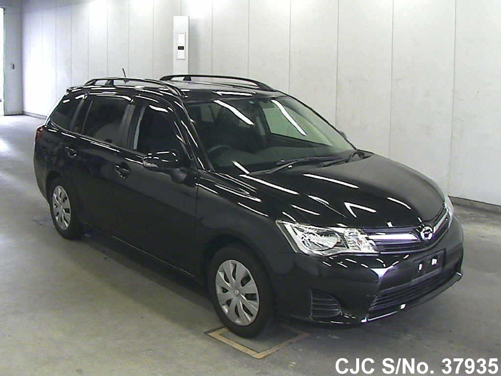 Toyota corolla fielder 2013