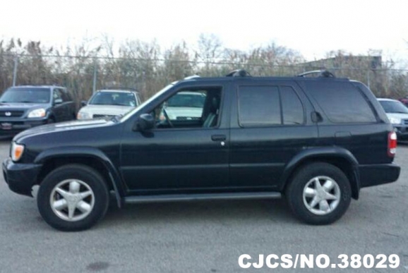 2001 black nissan pathfinder