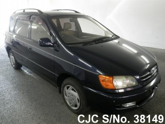 1998 Toyota / Ipsum Stock No. 38149