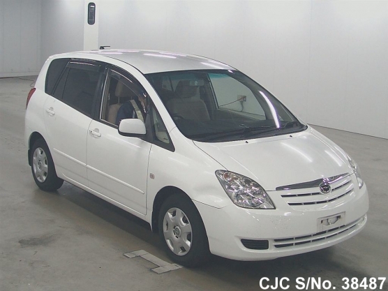 2004 Toyota / Spacio Stock No. 38487