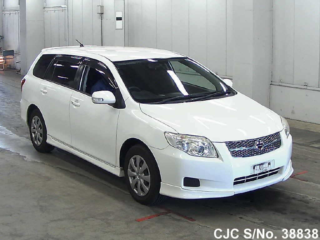 Toyota corolla fielder 4wd