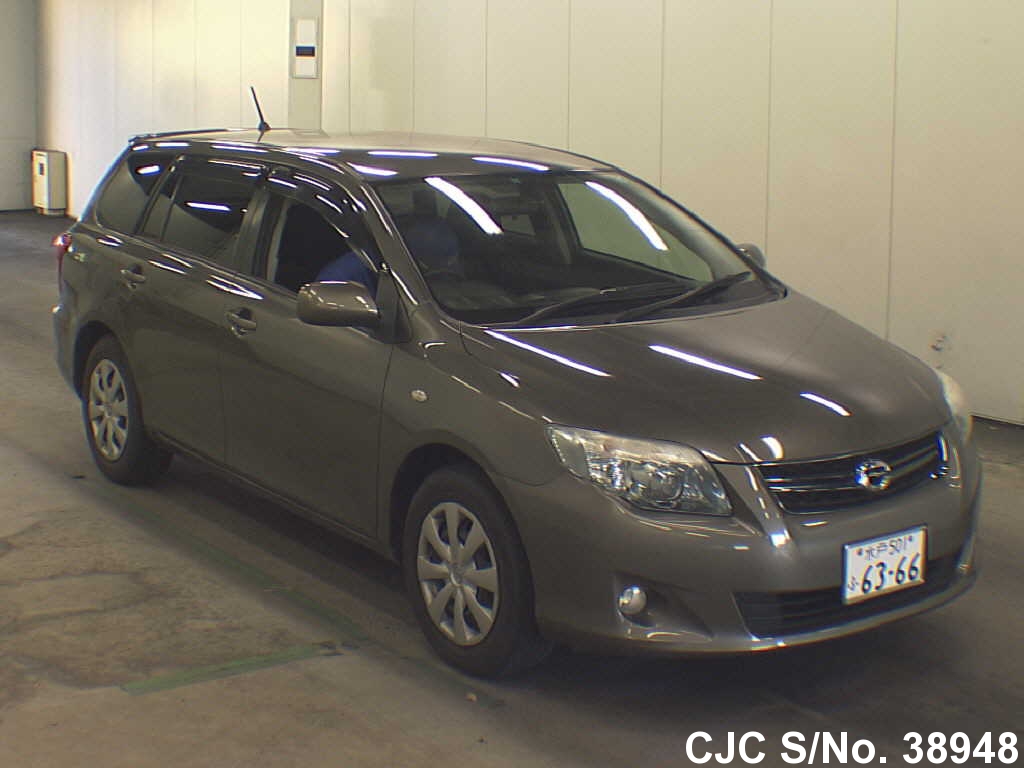 Toyota corolla fielder 2009