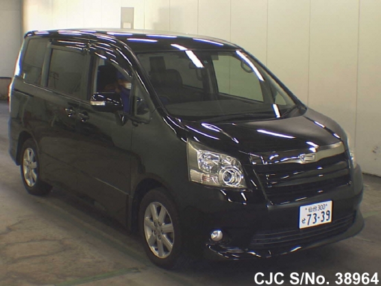 2008 Toyota / Noah Stock No. 38964