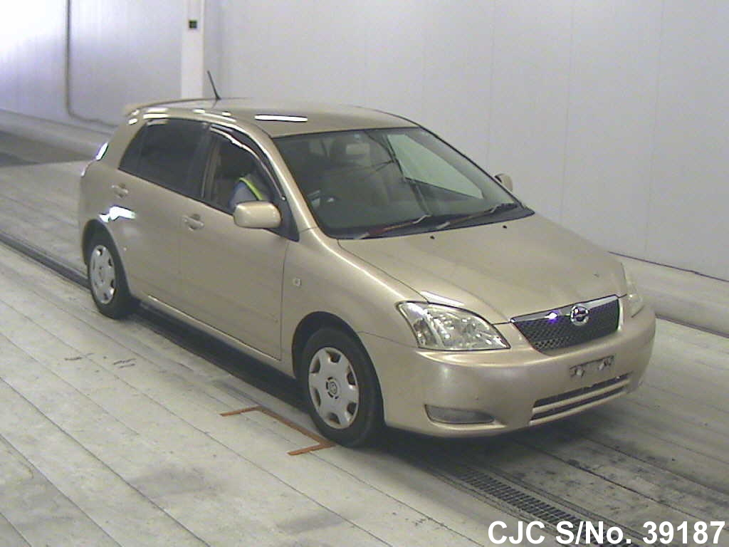 Toyota corolla runx 2002