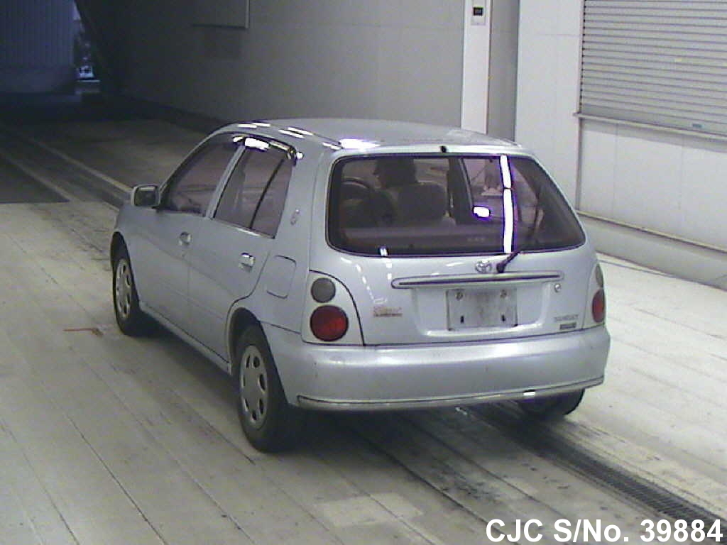 Toyota starlet 1999