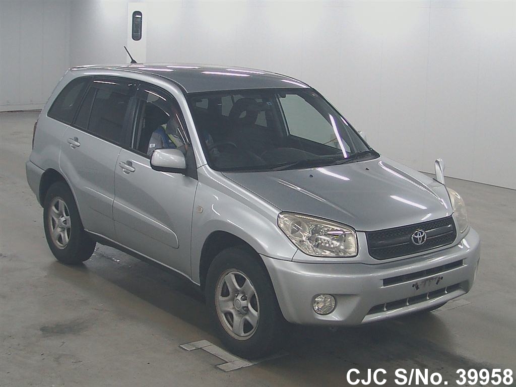 Toyota rav4 2004 года