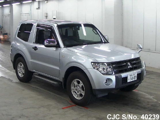 2006 Mitsubishi / Pajero Stock No. 40239