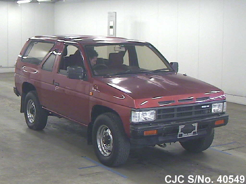 nissan terrano 1986