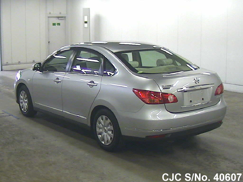 Nissan bluebird sylphy салон