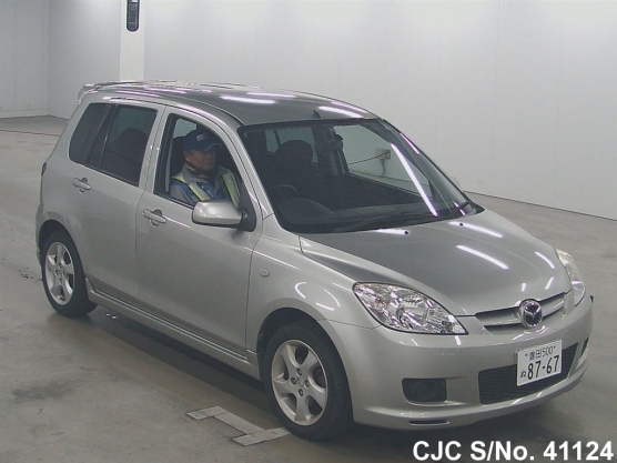 2005 Mazda / Demio Stock No. 41124